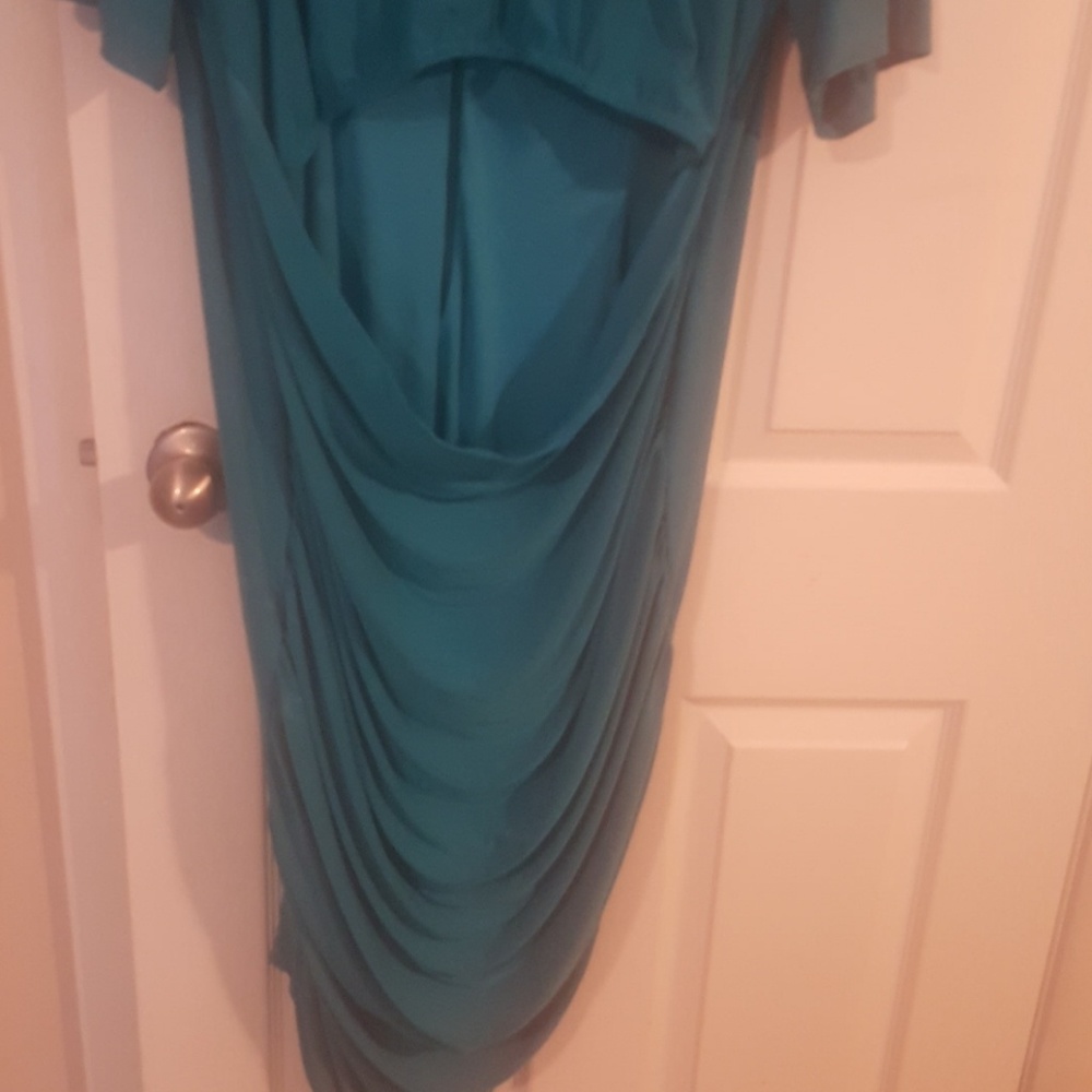 DRESS - Picture 3 of 4